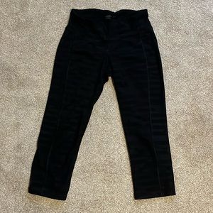 Old Navy Active zebra cropped leggings Y2K